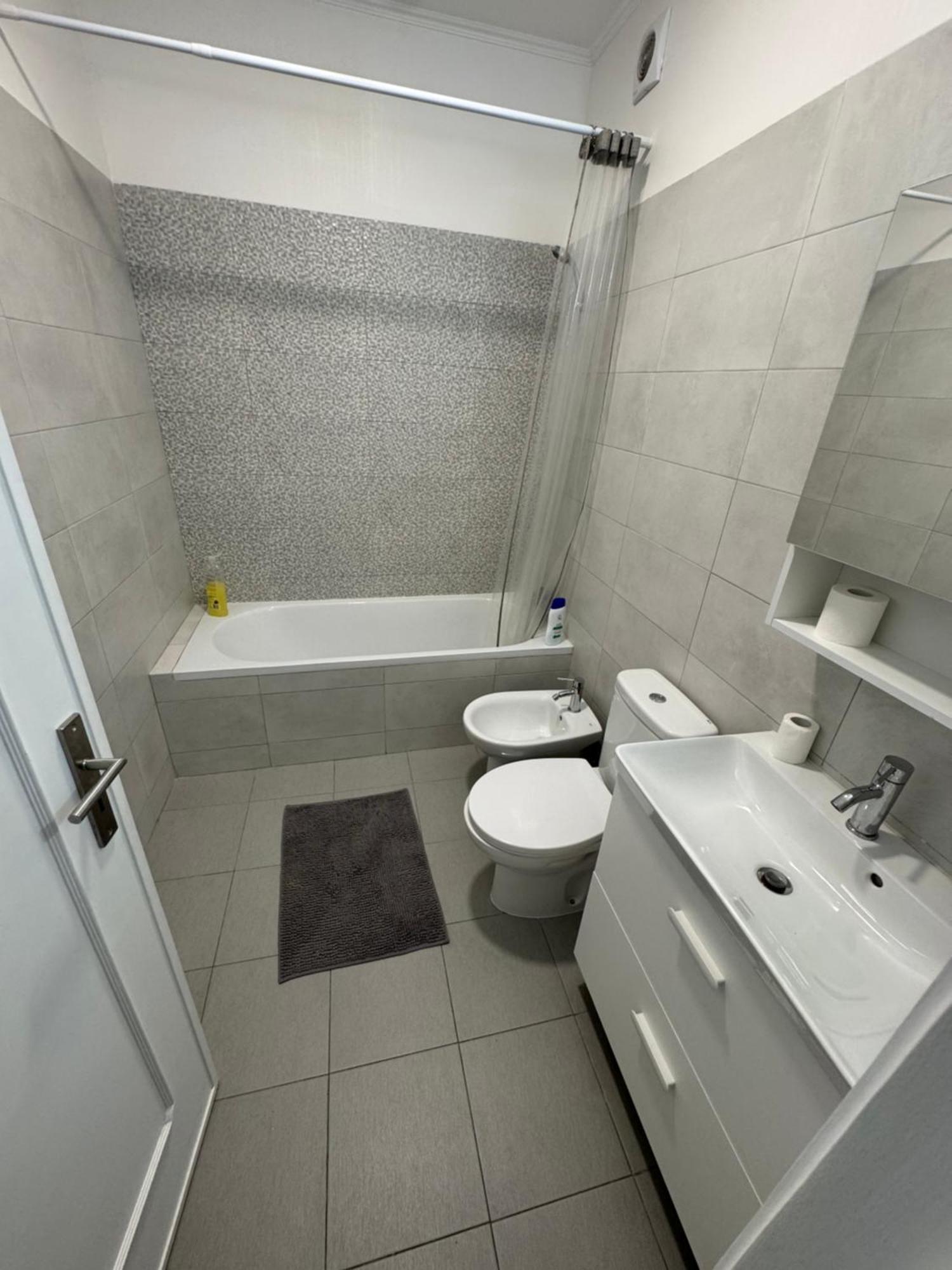 Room Alvalade Lissabon Buitenkant foto
